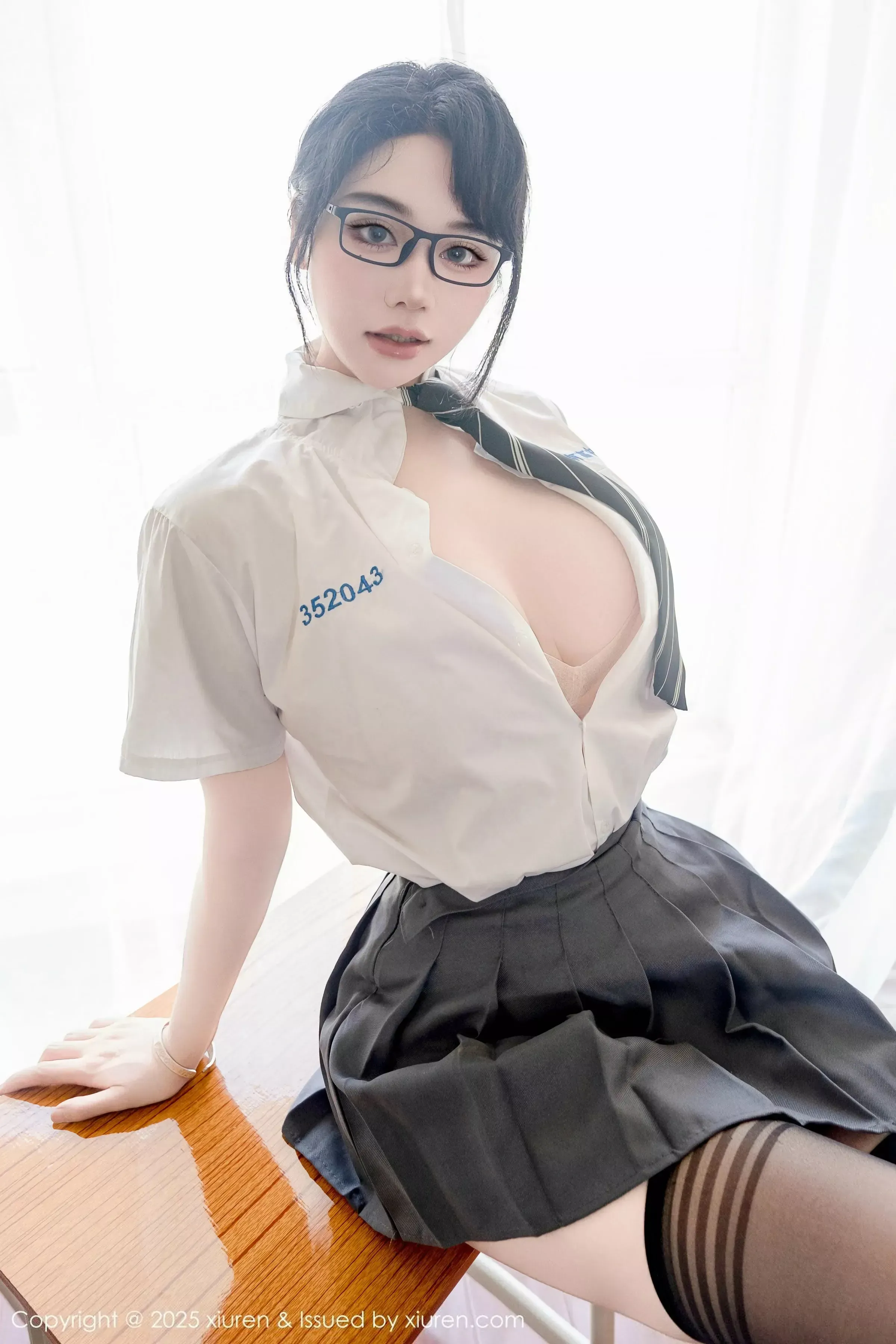 [XiuRen秀人网]第10530期汐汐爱吃草莓写真 - image 10