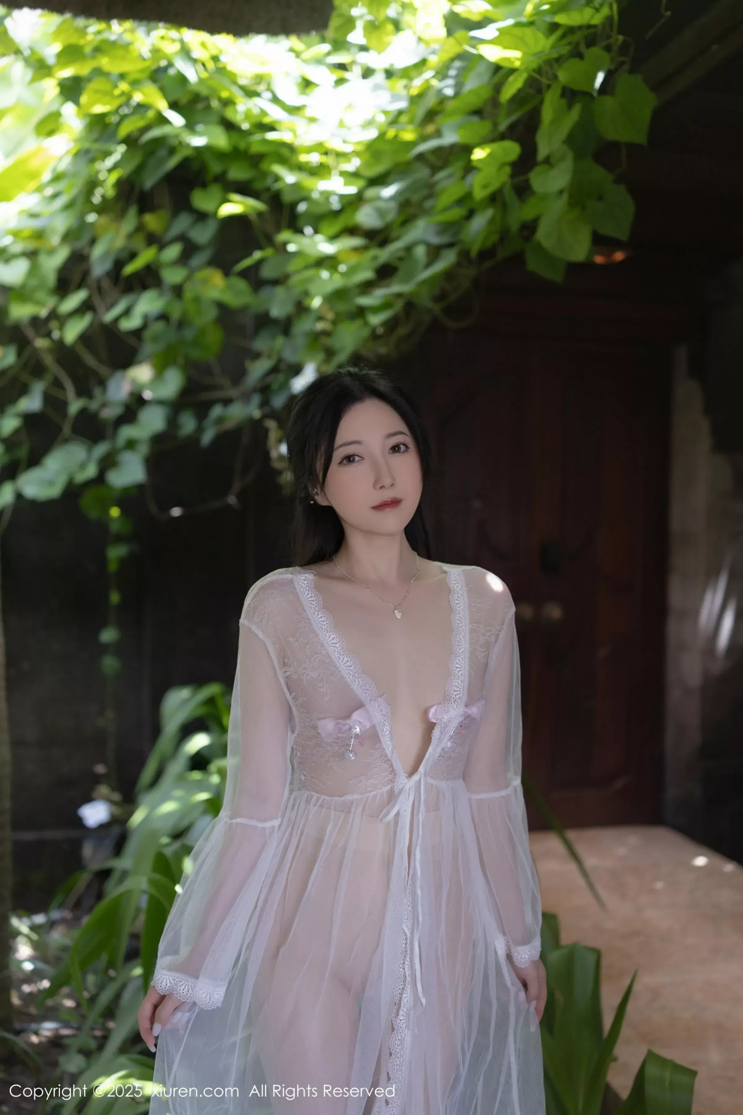 [XiuRen秀人网]第10173期鱼子酱写真