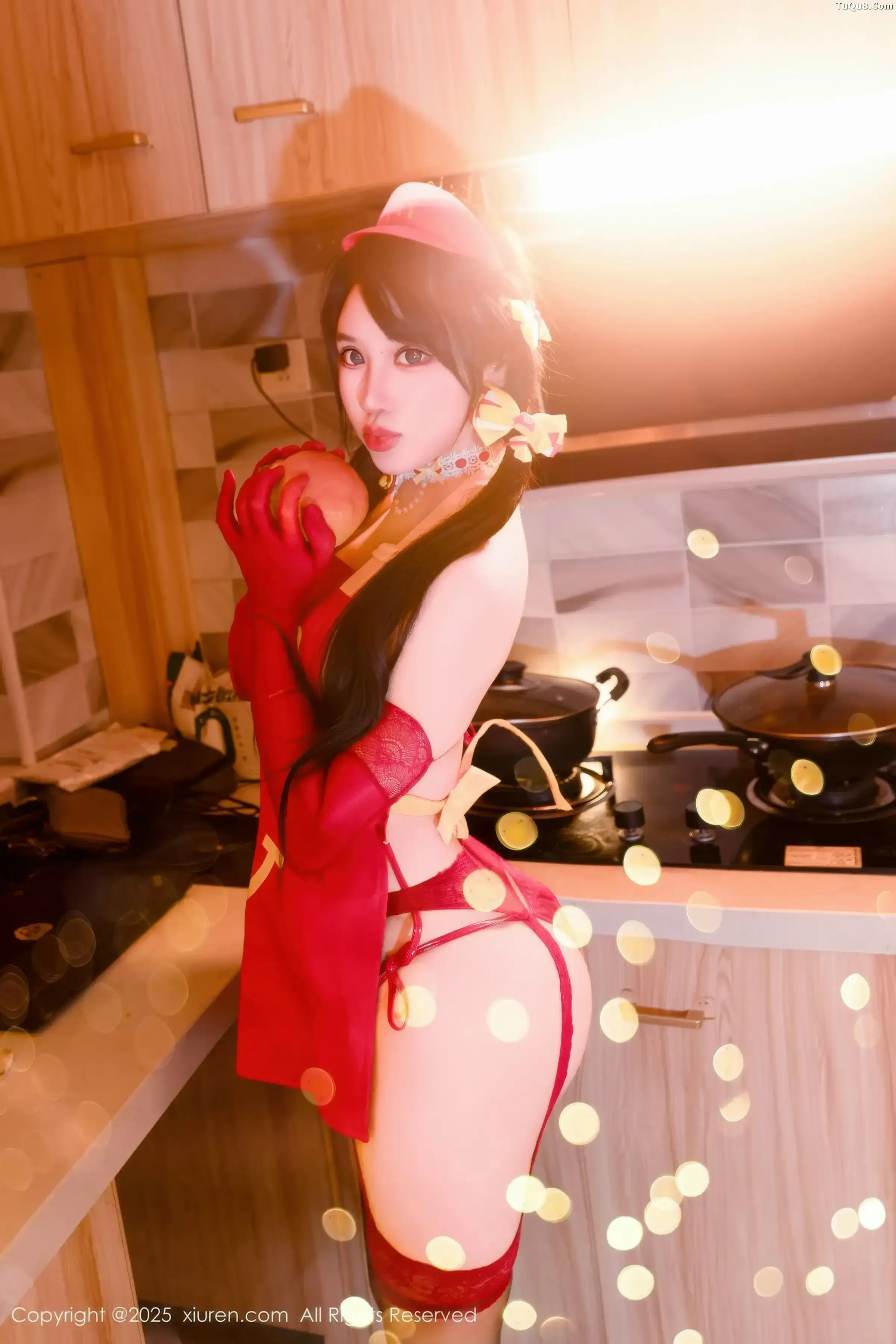 [XiuRen秀人网]第11154期汐汐爱吃草莓写真