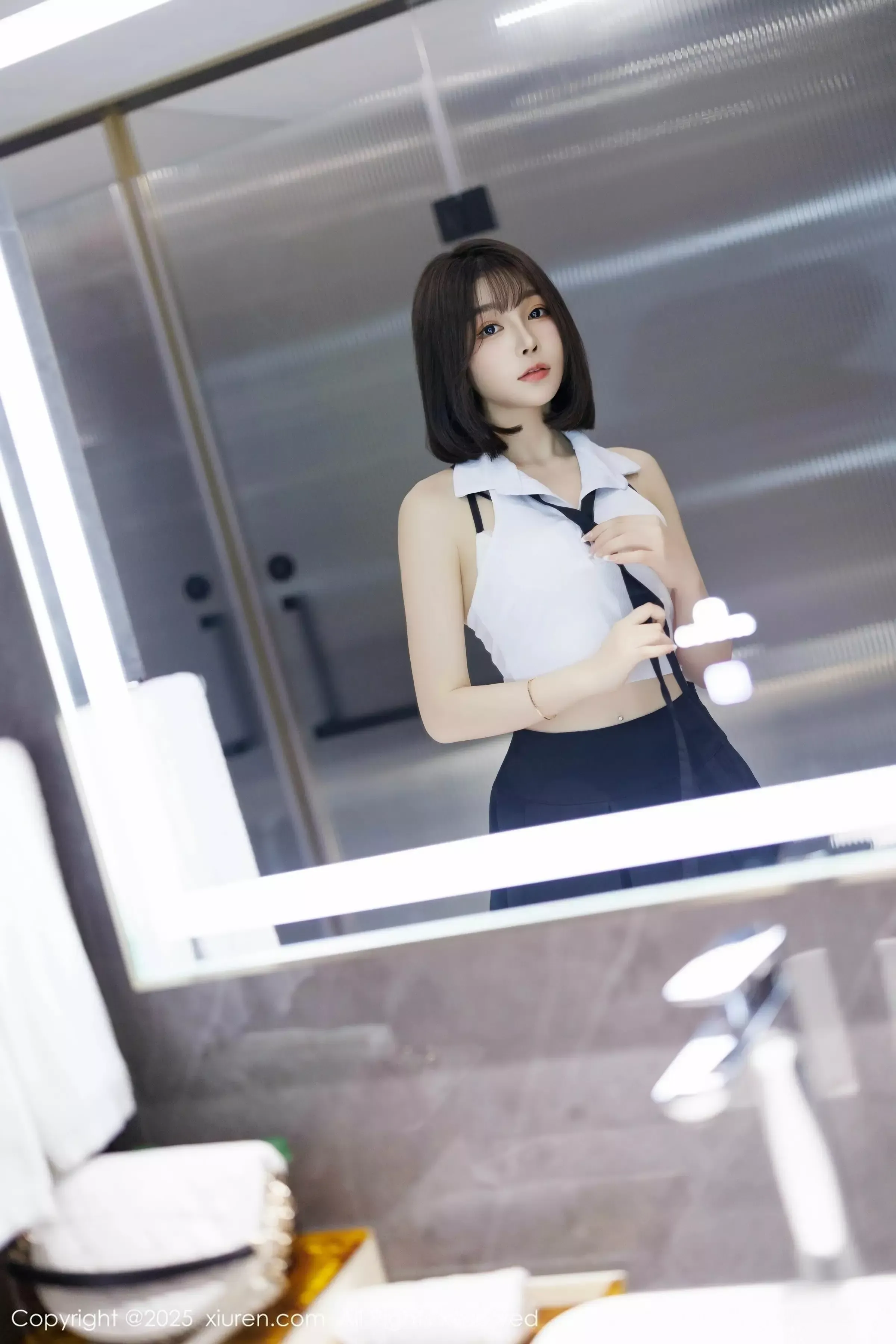[XiuRen秀人网]第10048期徐莉芝写真
