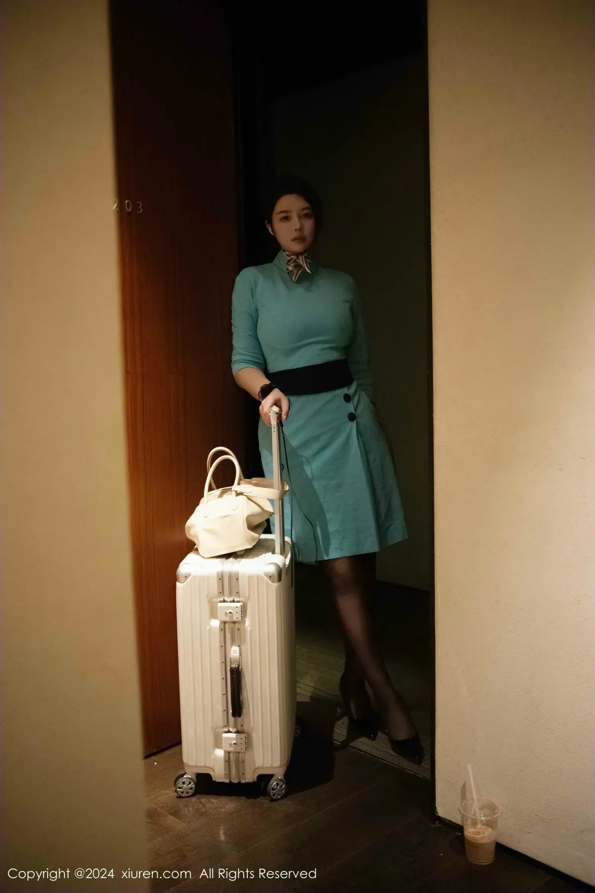 [XiuRen秀人网]第9609期樱桃小犊子写真