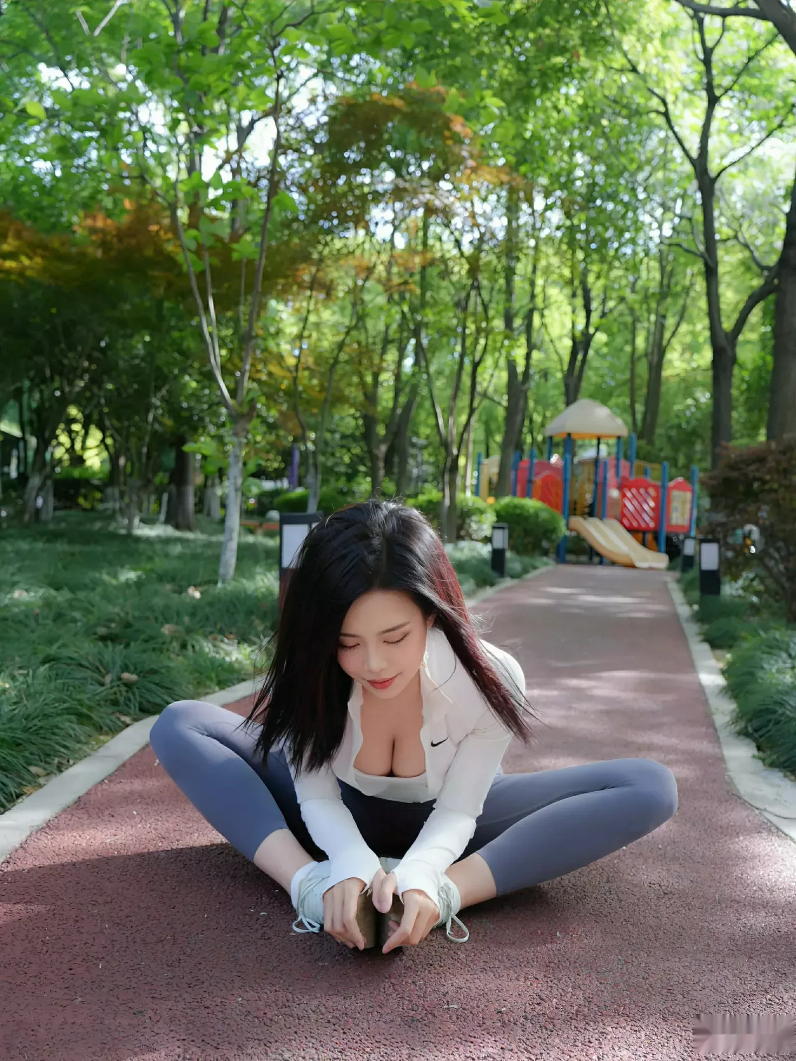 [XiuRen秀人网]第10595期玫瑰我爱你写真 - image 5