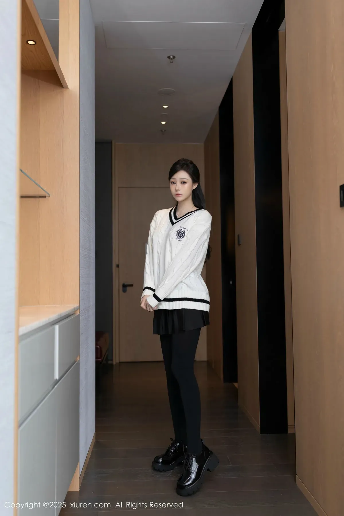 [XiuRen秀人网]第9986期小逗逗写真