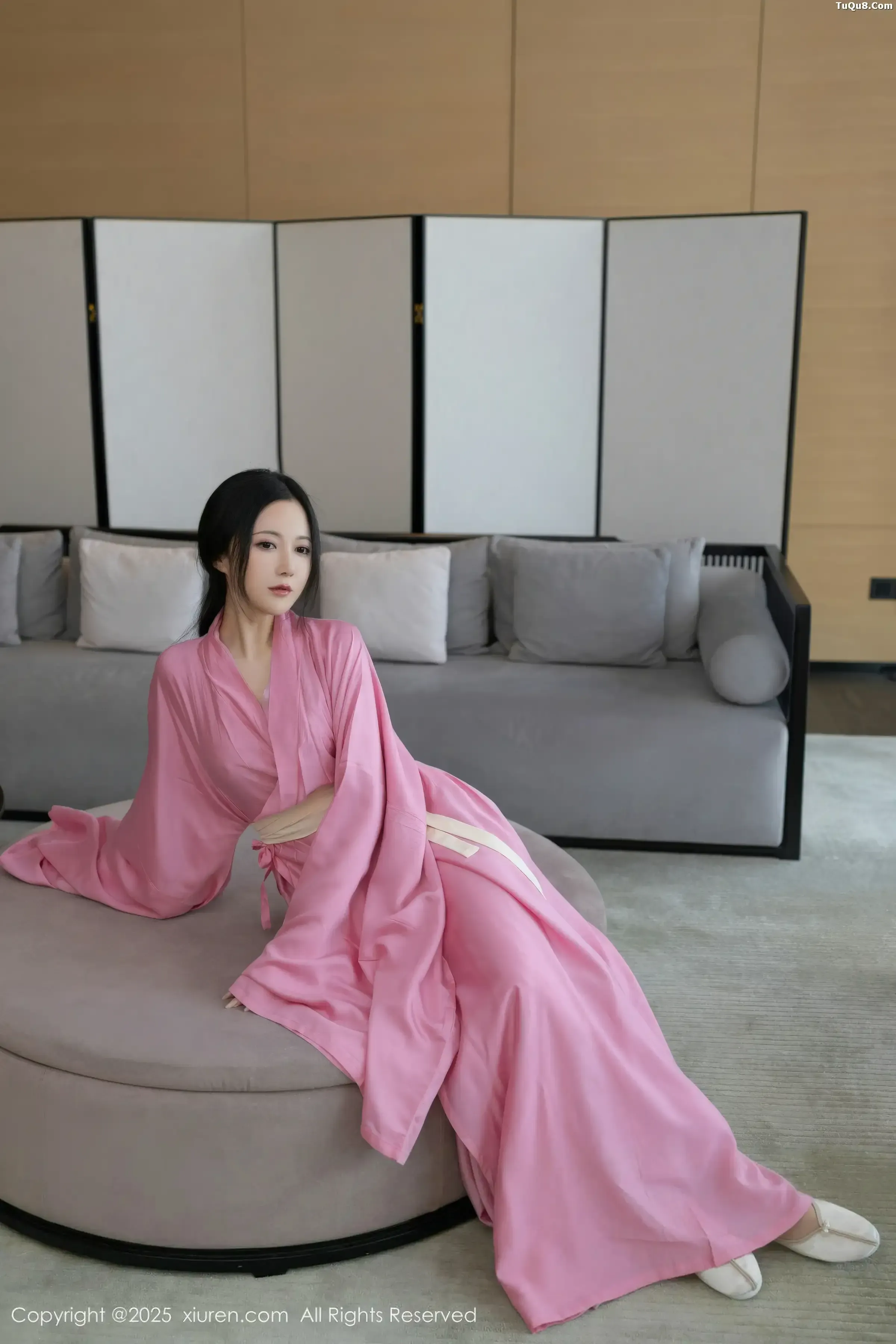 [XiuRen秀人网]第11049期鱼子酱写真