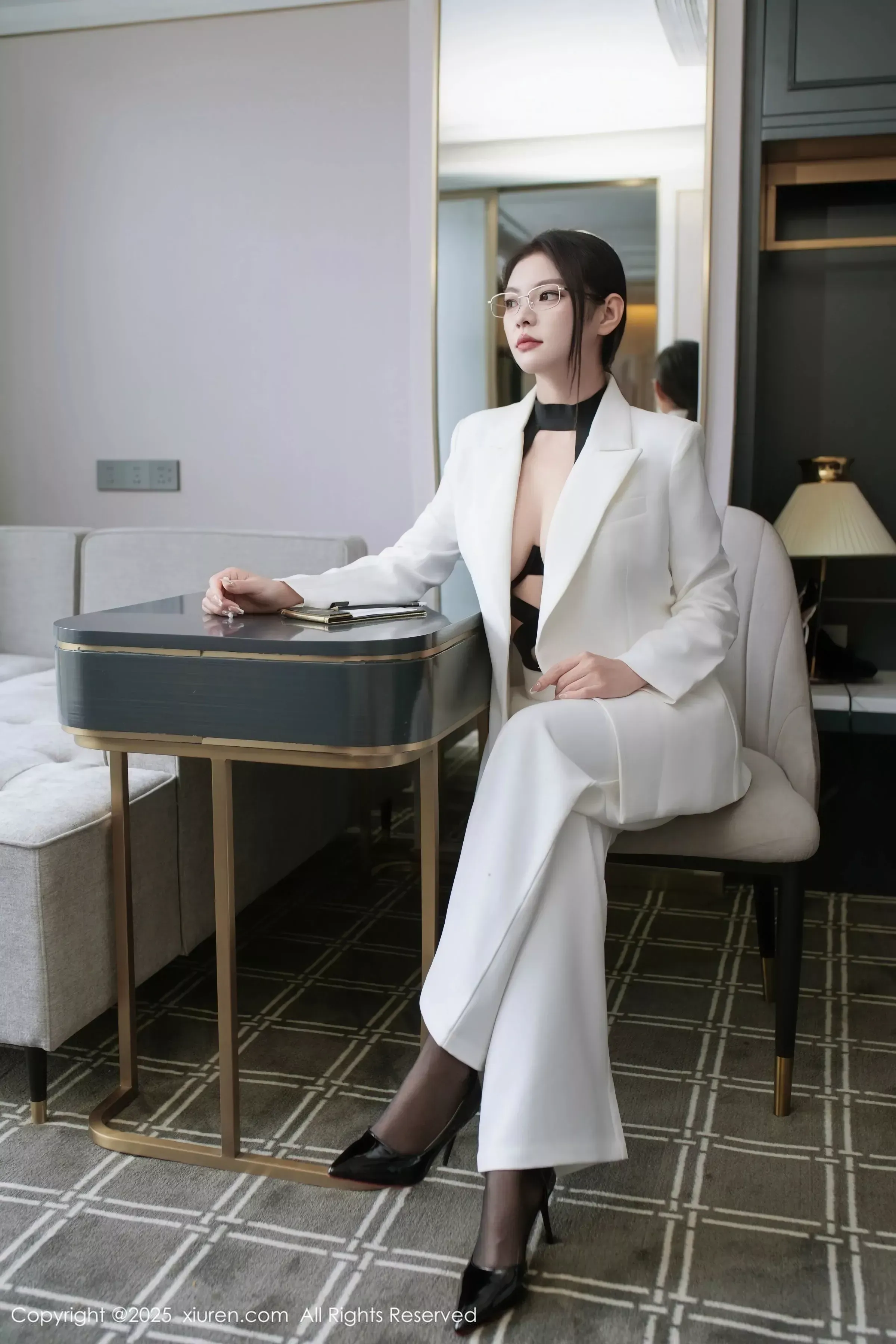 [XiuRen秀人网]第10464期冬安写真 - image 2