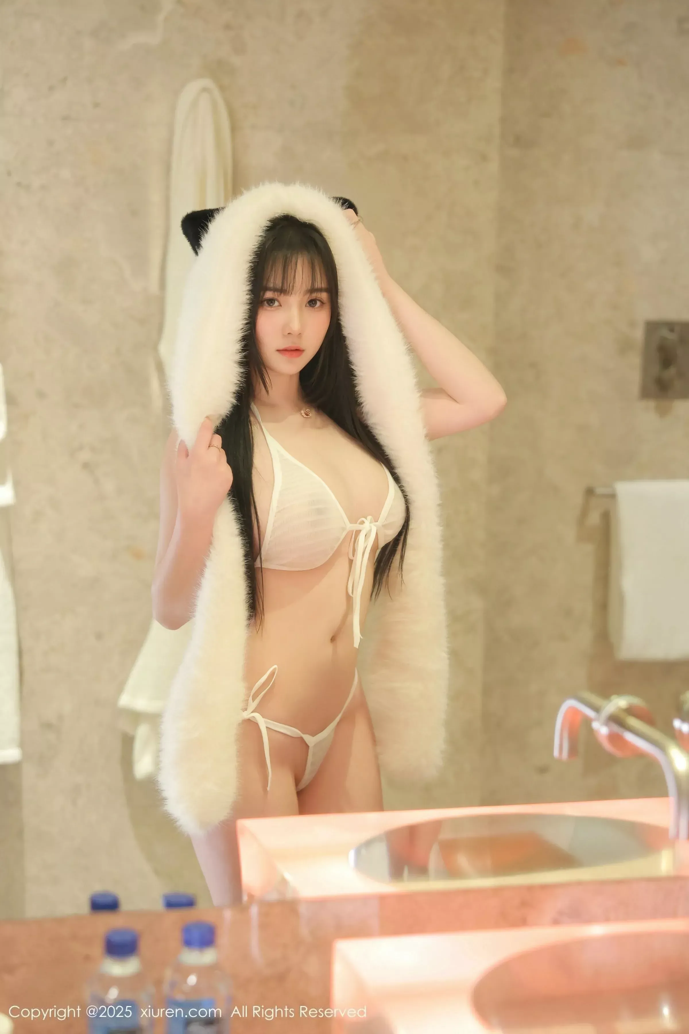 [XiuRen秀人网]第10302期软情写真
