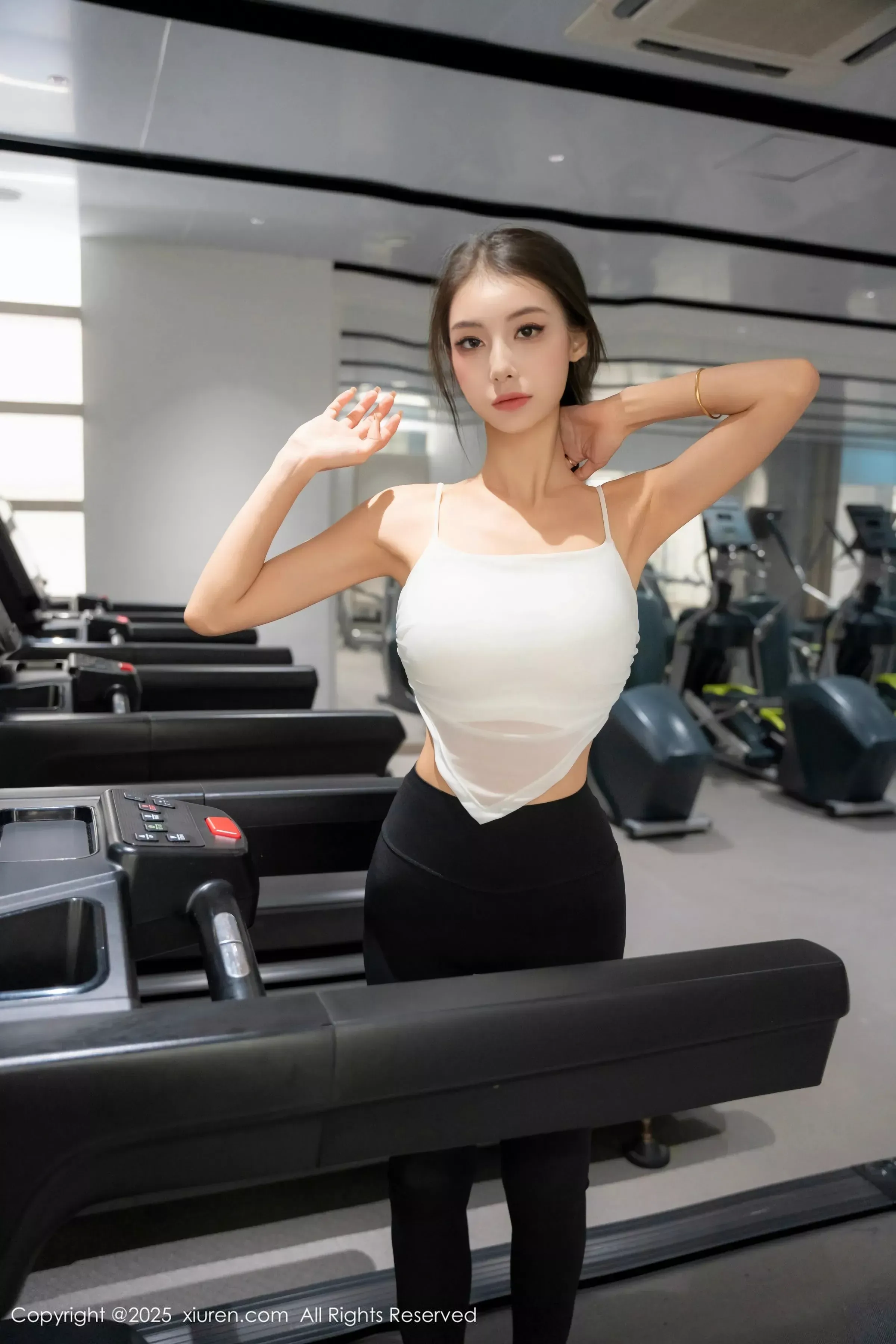 [XiuRen秀人网]第10239期Lingyu69写真 - image 2