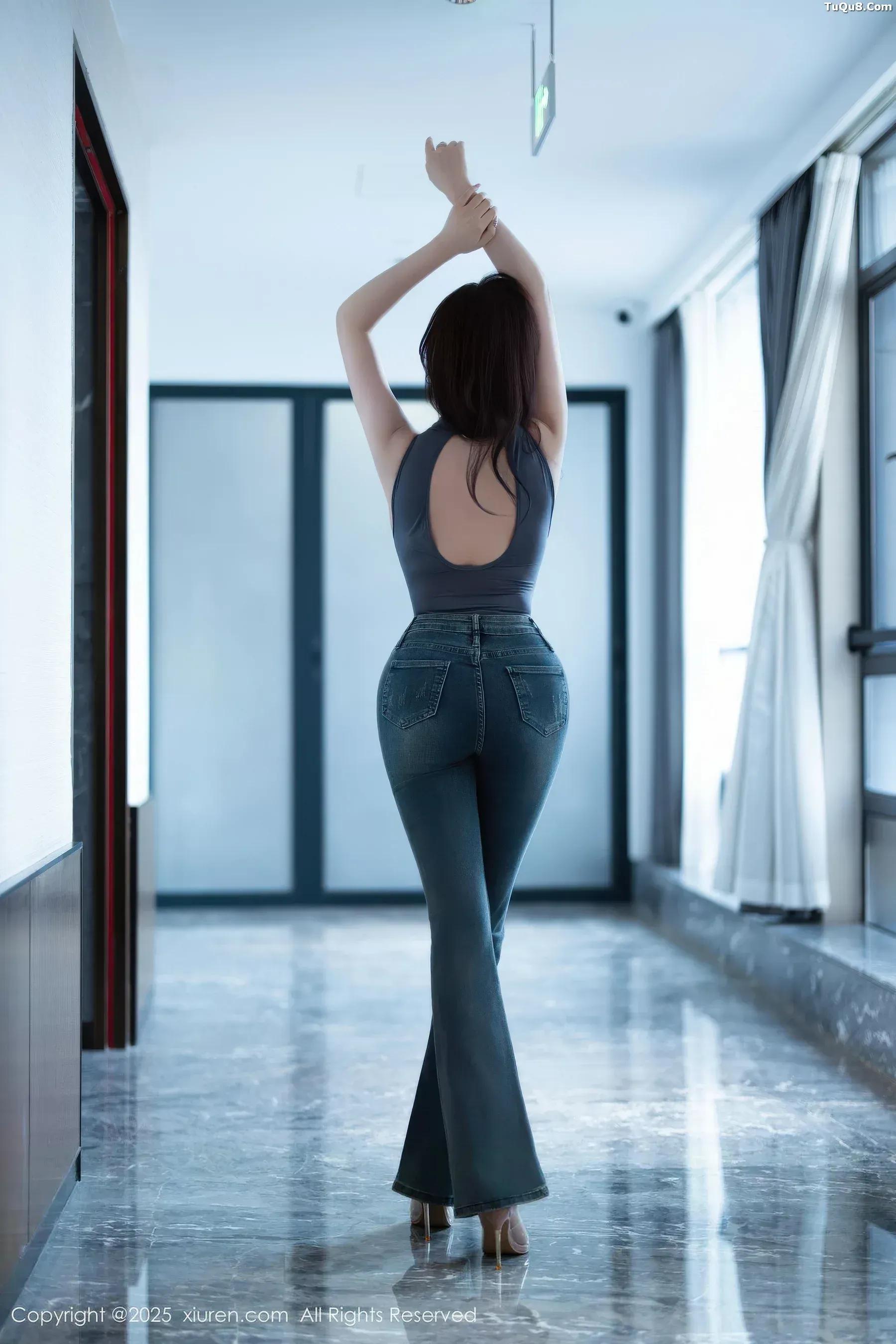[XiuRen秀人网]第10952期CHENCHEN写真
