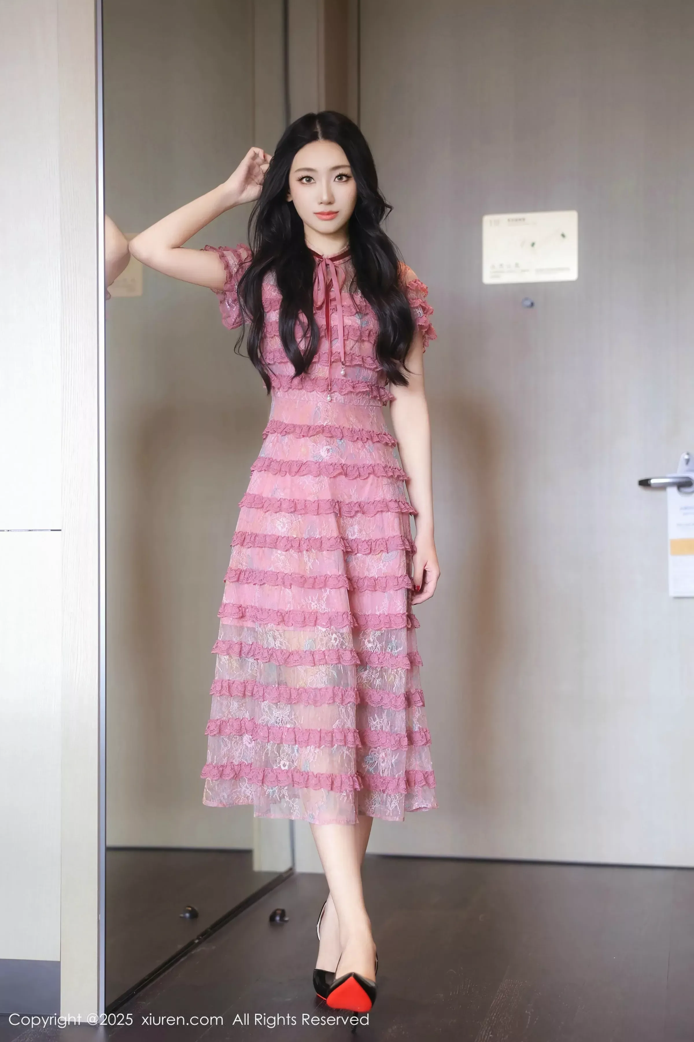 [XiuRen秀人网]第10459期桑宁写真