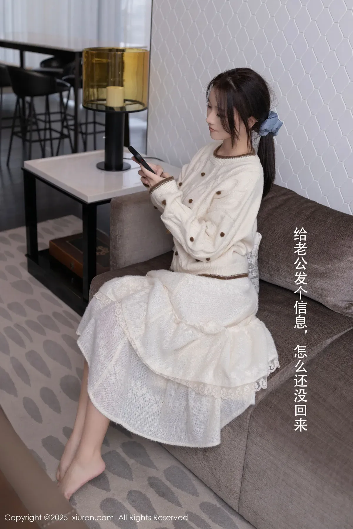 [XiuRen秀人网]第9729期杏子写真