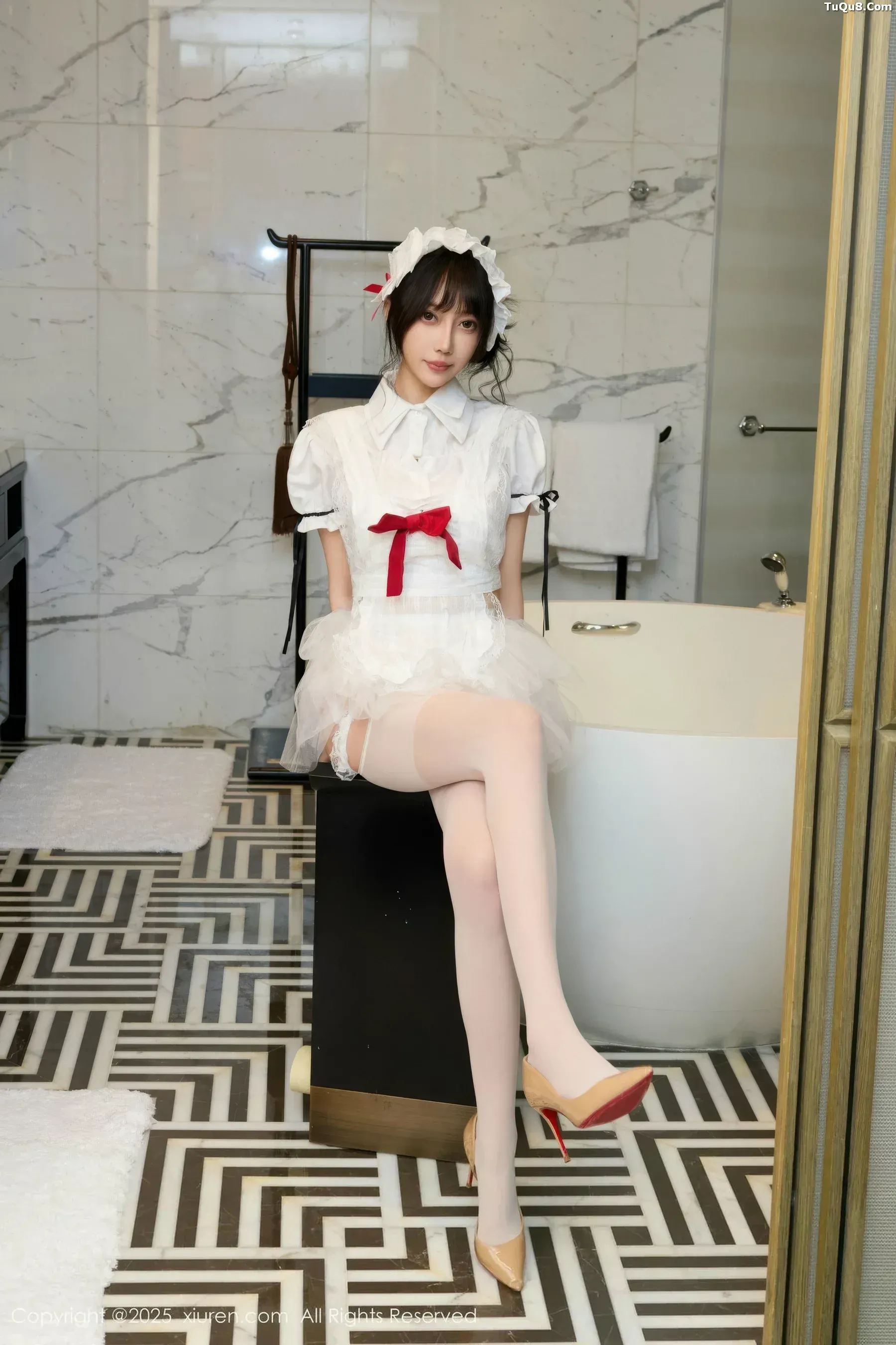 [XiuRen秀人网]第10827期玥儿玥写真