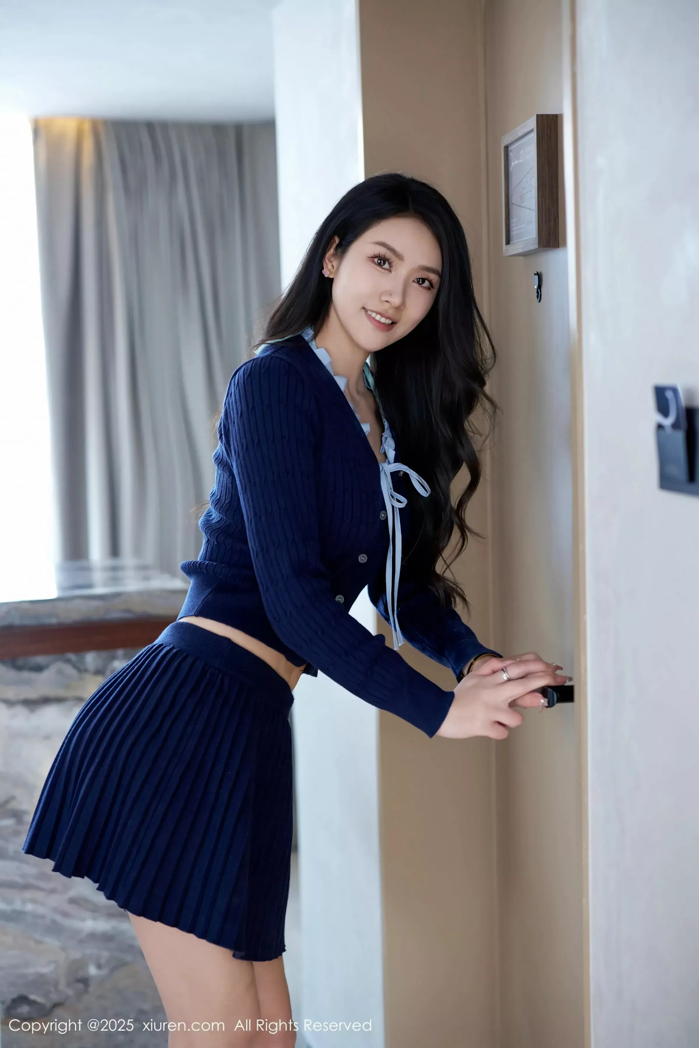 [XiuRen秀人网]第10242期方子萱写真 - image 3