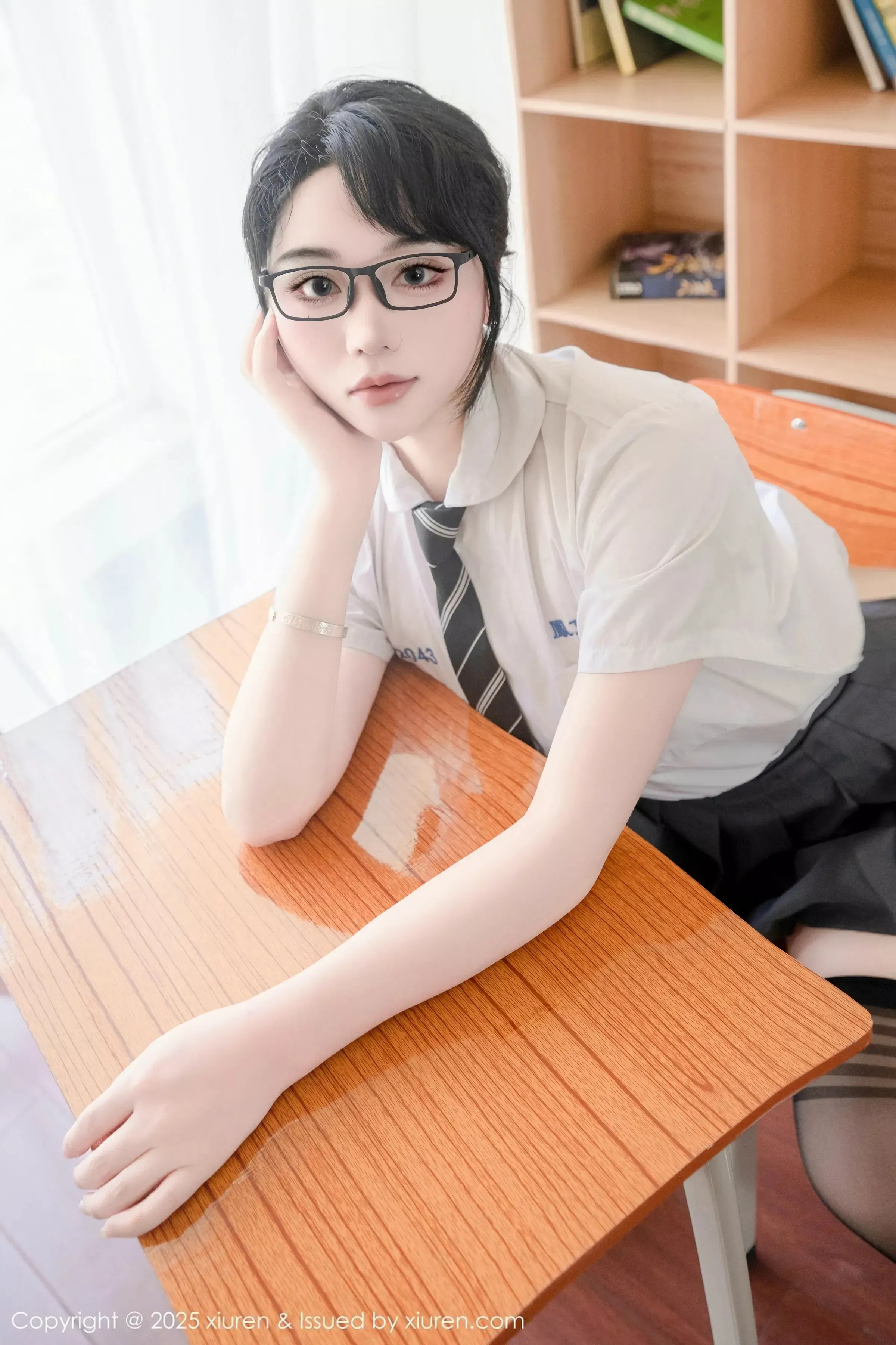 [XiuRen秀人网]第10530期汐汐爱吃草莓写真 - image 6