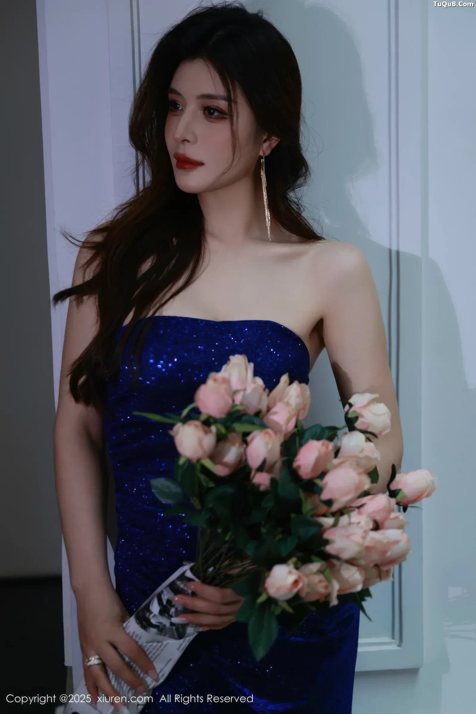 [XiuRen秀人网]第10740期阿依莎写真